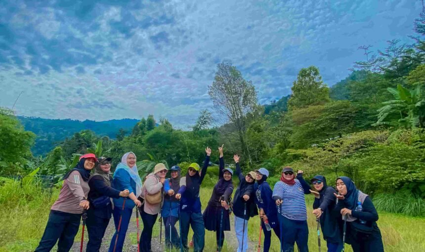 Kenapa Harus Coba Private Trekking di Sentul?